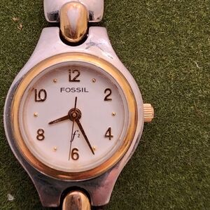 Watch Fossil ES-8826